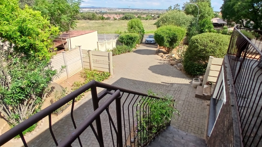 3 Bedroom Property for Sale in Uitsig Free State